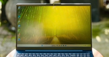 Lenovo IdeaPad Slim 15.6 – Large Screen, Smooth Performance