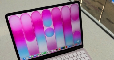 MacBook Neo Pastel Colors – Elegant Lightweight Laptop in Ho Chi Minh City